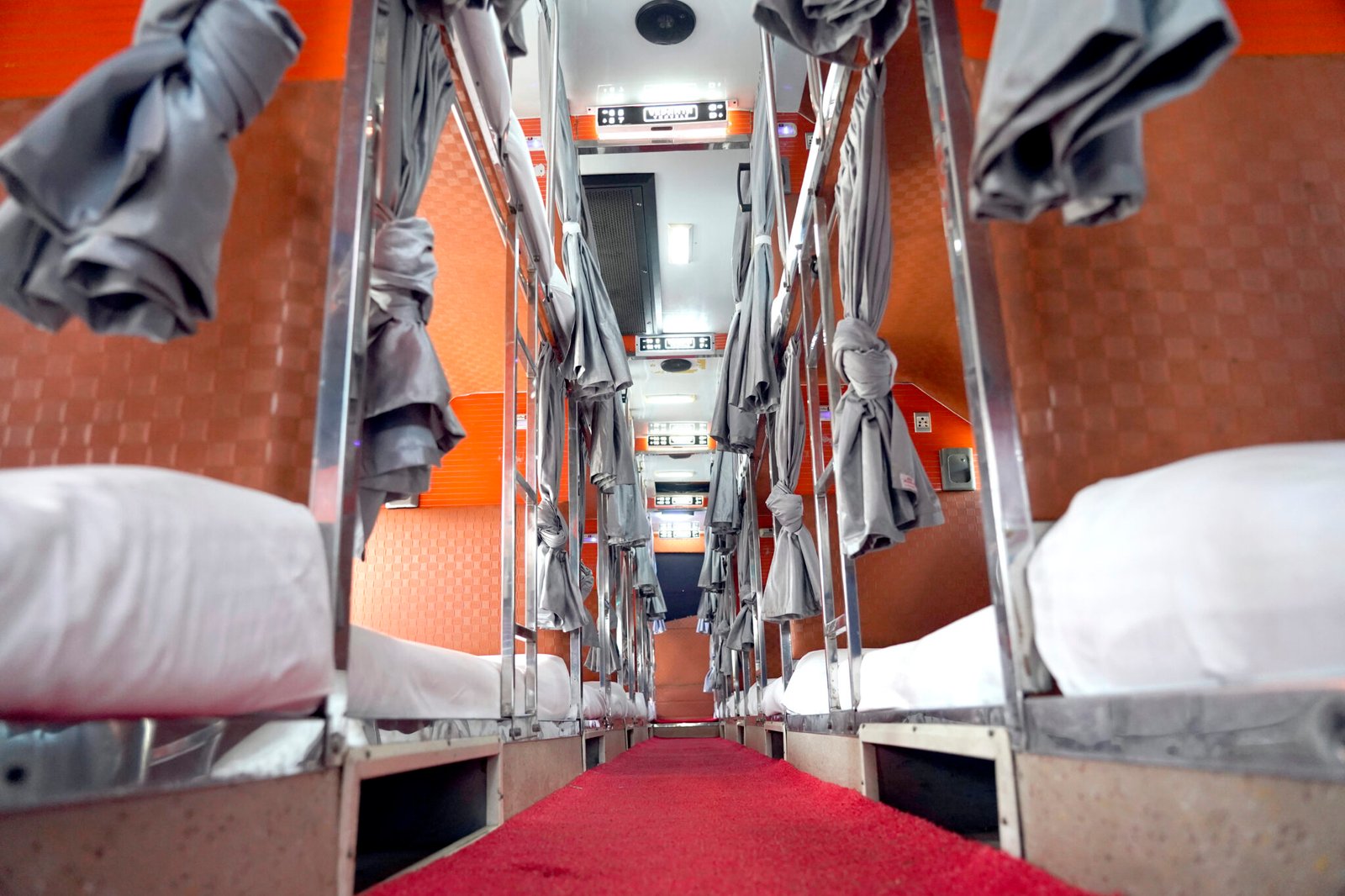 vedanta travels